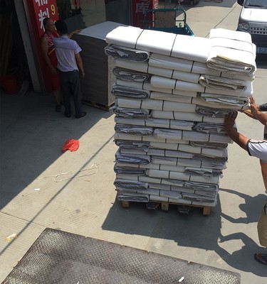 新聞紙廠家直銷超質(zhì)感絲滑A級(jí)新聞紙大量批發(fā)無(wú)塵紙土報(bào)紙拷貝紙圖片_高清圖_細(xì)節(jié)圖-廣州景頁(yè)城貿(mào)易 -